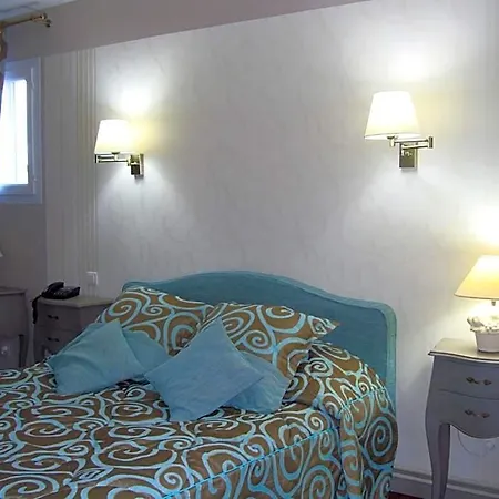 Hotel Logis Restaurant Le Gue Du Holme Saint-Loup (Manche)